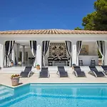 Вилла Menorca Marbella *